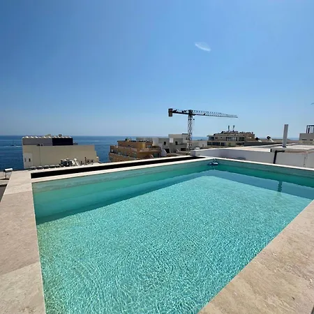 Appartement Rooftop Pool, Luxury In Sliema