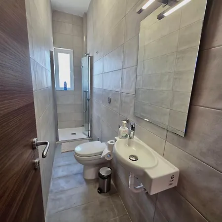 Rooftop Pool, Luxury In * Sliema